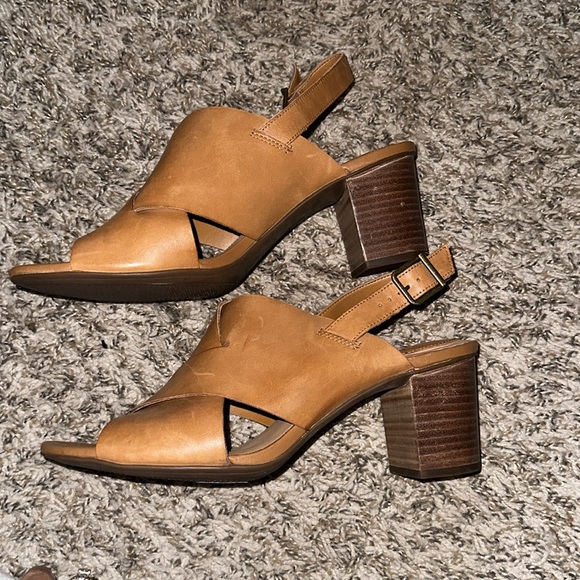 Style: Ralene Vive - Picture 2 of 4